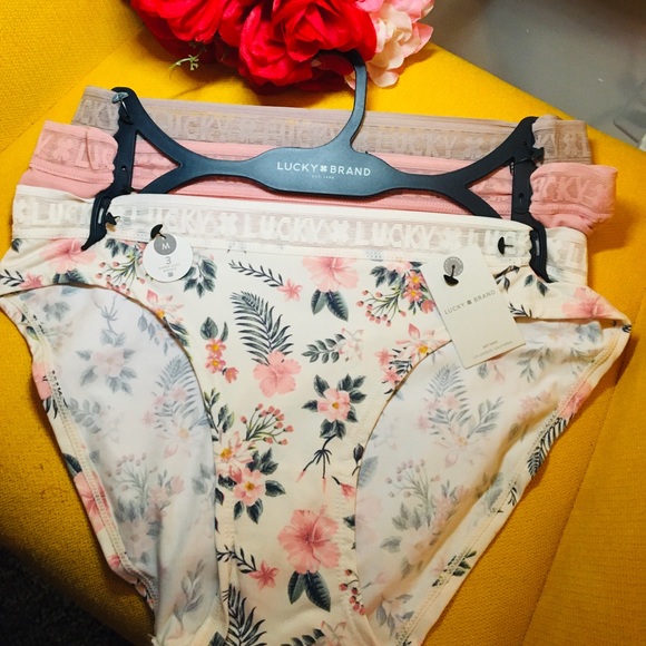 Lucky Brand Intimates & Sleepwear Lucky Brand Floral Underwear 3pk